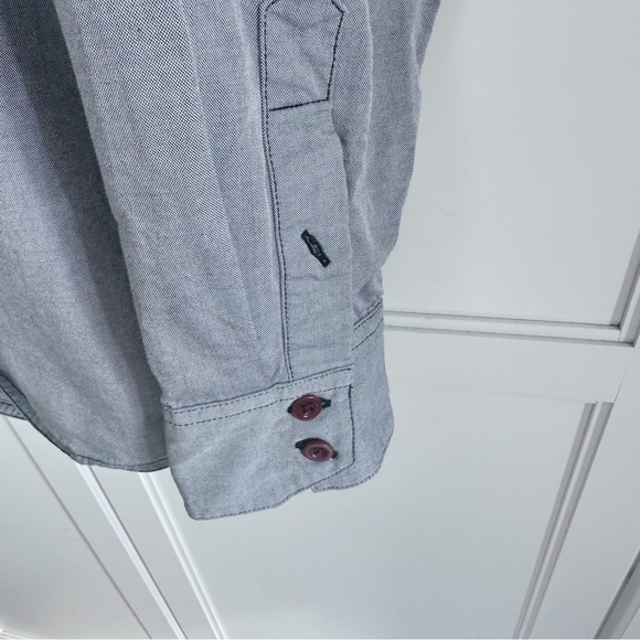 Travis Mathew Gray Cotton Dress Shirt Size Large - Picture 4 of 8